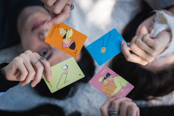 深刻地認識一個人｜人際關係卡牌遊戲